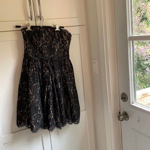 Gorgeous strapless number from Robert Rodrigues